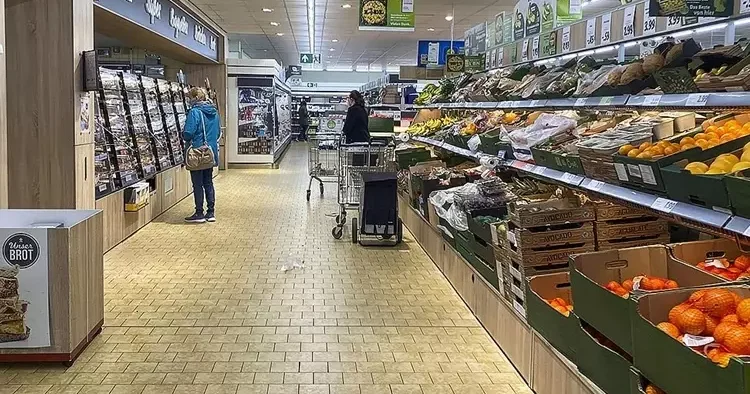 Almanya da enflasyon tırmanışa geçti