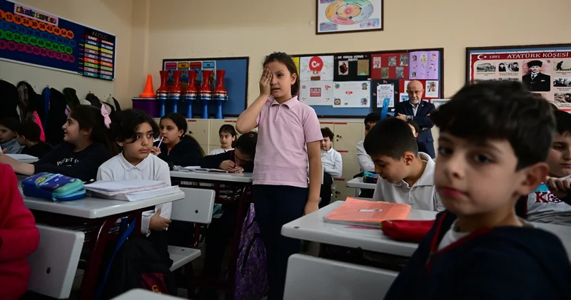 İstanbul daki ilkokullarda erken teşhis için işitme ve göz taraması Haberler