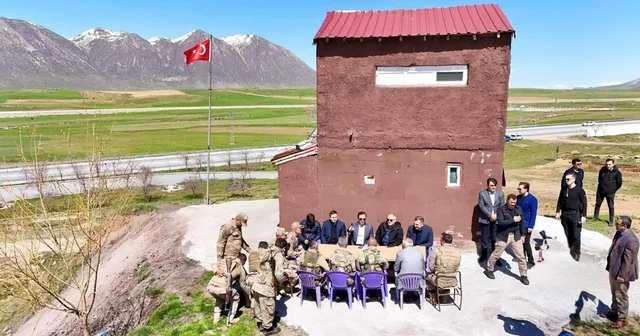 Vali Karakaya dan güvenlik noktası ve hayvan bakımevine ziyaret Bitlis Haberleri