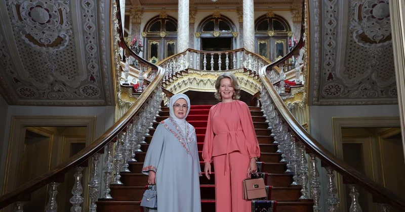 Emine Erdoğan ve Belçika Kraliçesi Mathilde Dolmabahçe de buluştu