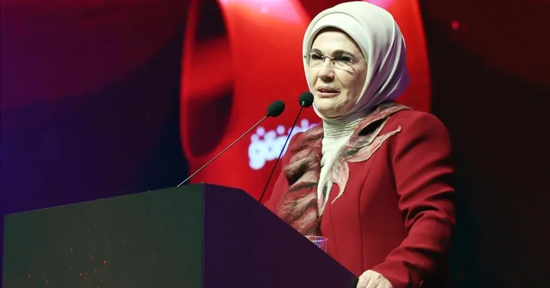 Emine Erdoğan: Onlar varsa karanlık yoktur