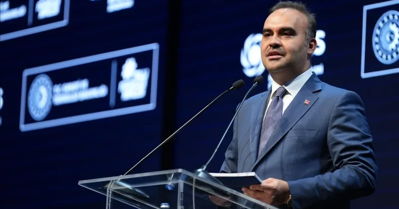 Bakan Kacır, SAHA 2026 kapsamındaki ikili görüşmelerini değerlendirdi
