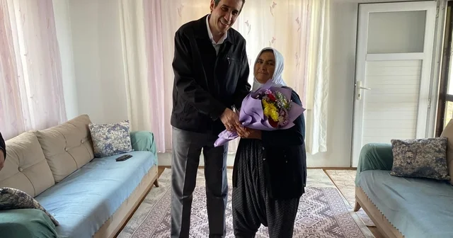 Bozyazı Kaymakamı Tuncay Topsakaloğlu dan şehit annesine ziyaret Mersin Haberleri
