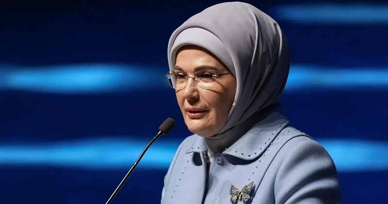 Emine Erdoğan dan anneler günü mesajı: Anneler dünyanın en büyük ışığı Gündem Haberleri