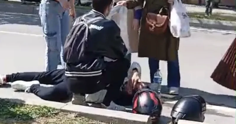 Motosiklet otomobil ile çarpıştı: 1 yaralı