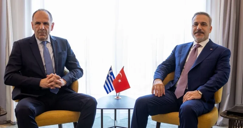 Dışişleri Bakanı Fidan, Sofya da Yunanistan Dışişleri Bakanı Yerapetritis ile görüştü Gündem Haberleri
