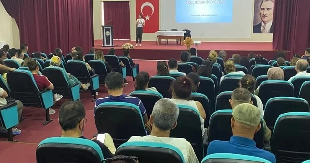 Edremit te okul müdürleri ve rehber öğretmenlere siber güvenlik eğitimi verildi Balıkesir Haberleri