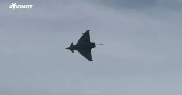 Eurofighter lar ilk kez Türk bayrağıyla havalandı! Resmen tanıtıldılar