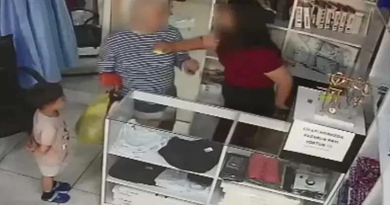 Ücret nedeniyle tartıştığı terzinin kızını dabetti; olay kamerada
