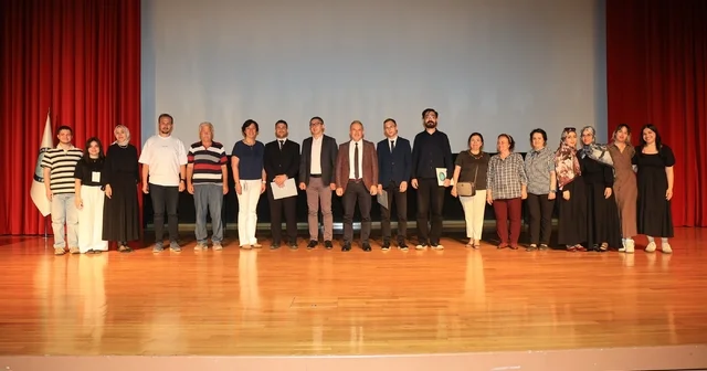 BUÜ de Lâmiî Çelebi nin Kaleminden Bursa belgeseli izleyiciyle buluştu Bursa Haberleri