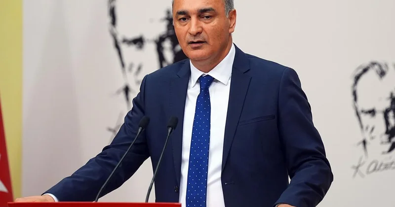 İhraçları açıklayan CHP Sözcüsü Müslim Sarı: Özgür Özel ile ilgili değerlendirme daha sonra yapılacak