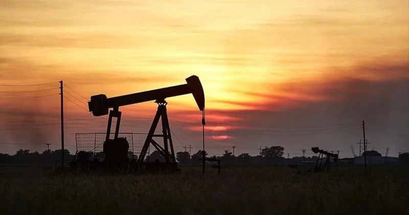 ABD petrol fiyatı tahminini bu yıl için yükseltti