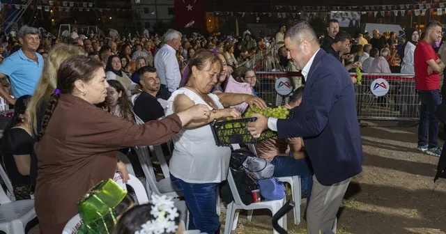 Mersin de 7. Örtüaltı Üzüm Festivali coşkusu Mersin Haberleri