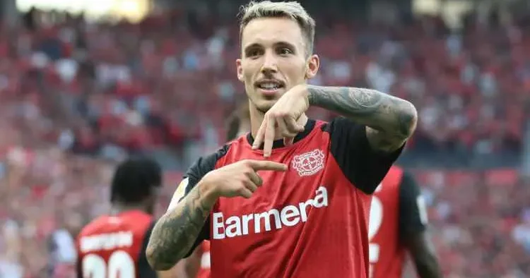 Aziz Yıldırım transferde düğmeye bastı! Fenerbahçe den Beşiktaş ın istediği yıldıza kanca