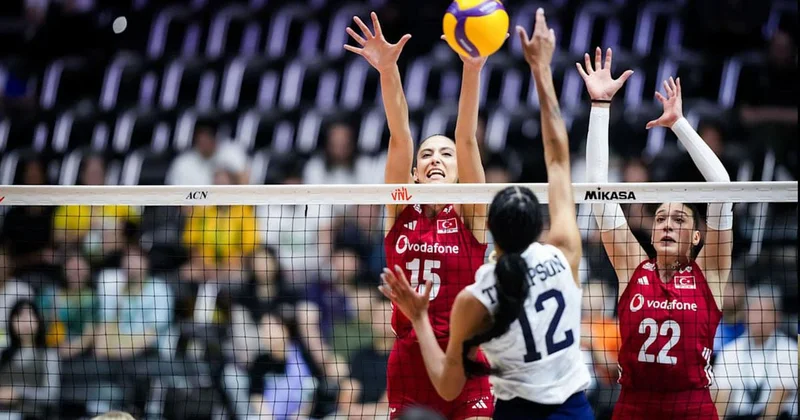Voleybolda Milliler ABD ye Yenildi