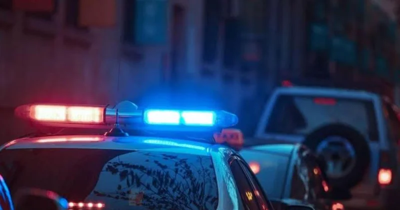 Küçükçekmece de market sahibine kurşun yağmuru: İş yerinin önünde dehşeti yaşadı