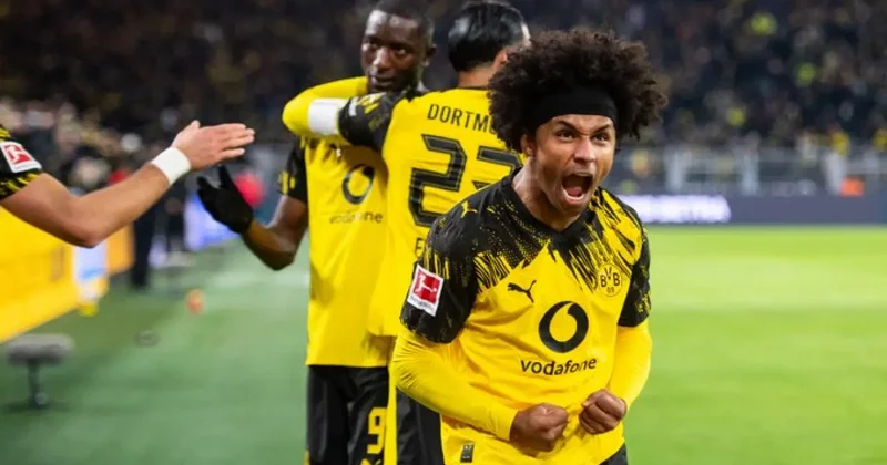 Barcelona aradığı kanadı Almanya da buldu! Transfer tamamlandı