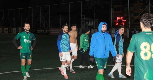 Maç sonucunu etkilediği iddiasıyla soruşturulan 4 takım için geri sayım başladı Kaptan Müslüm Altın, sözlü savunma yapacak Amatör Futbol Disiplin Kurulu kaptanı dinleyecek Kocaeli Haberleri Habertürk Yerel Haberler