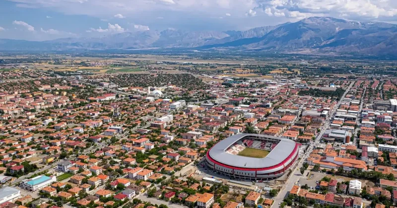 Erzincan nüfusu göz göre göre azalıyor! Son veriler dikkat çekti