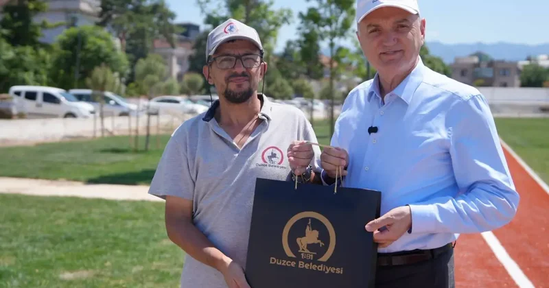 3,5 milyon TL lik altını teslim etmişti! Temizlik işçisine 1 maaş ikramiye