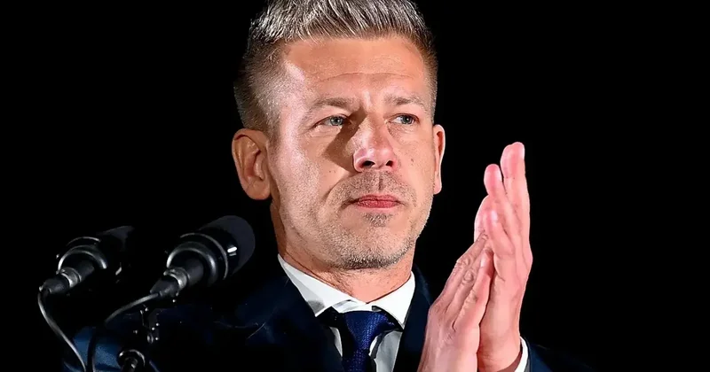 Macar devlet kanalı ekran kararttı: Yalan söylediğimiz için özür dileriz