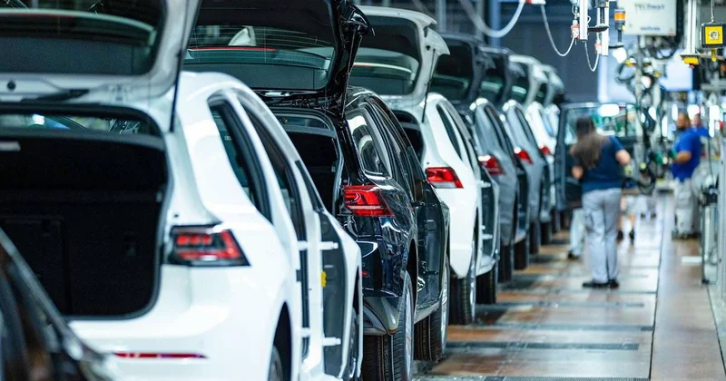 Otomotiv devinden tarihi küçülme adımı! Model sayısı yarıya inecek