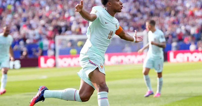 Fransa nın Mbappe si var! Horozlar yarı finalde