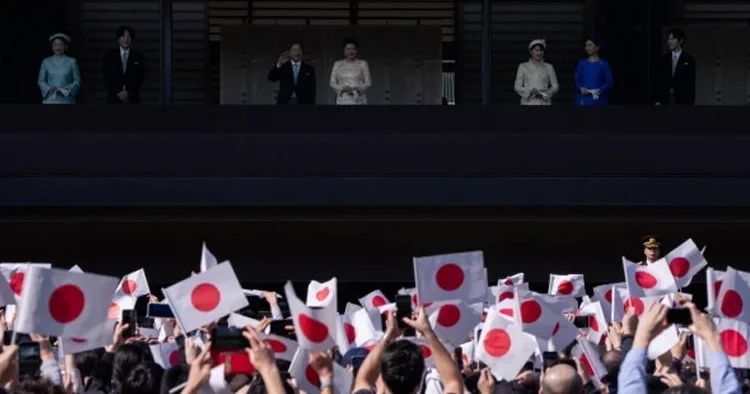 Japonya da imparatorluk yasası kabul edildi