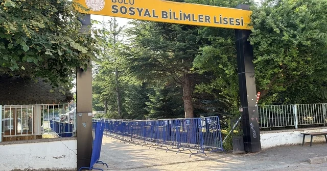 Bolu Belediyesi ndeki rüşvet ve irtikap davasında ara karar bekleniyor Suçlamaları reddeden sanıklar, tahliyelerini talep etti Bolu Haberleri Habertürk Yerel Haberler
