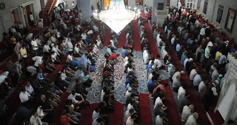 CUMA HUTBESİ KONUSU PDF 10 TEMMUZ 2026 Diyanet ile Bugünki Cuma hutbe konusu nedir? Günün Cuma hutbesi konusu tam metin...