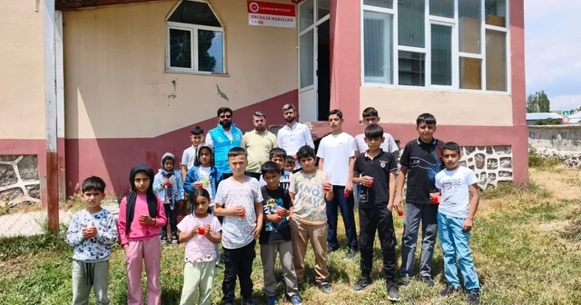 Çaldıran da gençlik rüzgarı ve Dondurmacı Hoca Coşkusu: Yaz Kur an kursları turnuvalarla renkleniyor Van Haberleri Habertürk Yerel Haberler