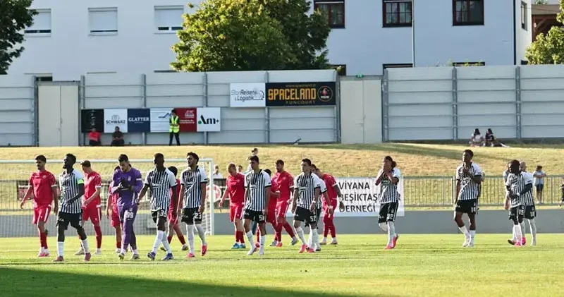Beşiktaş, Widzew Lodz a mağlup oldu