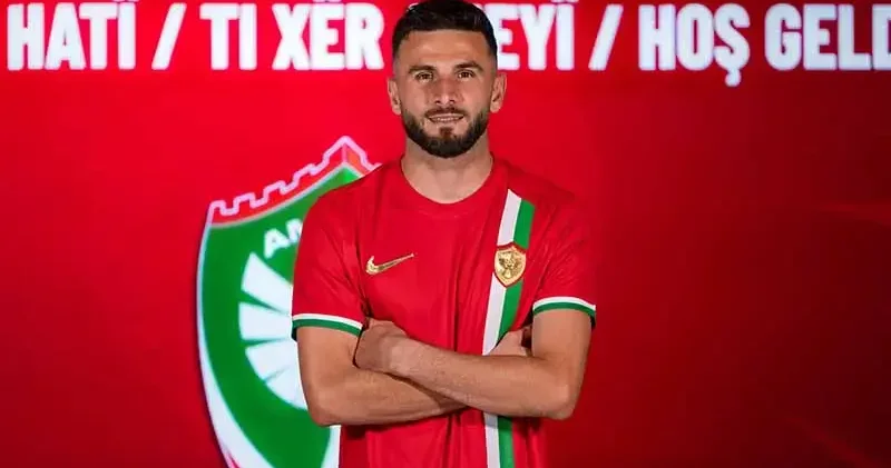 Amed Sportif Faaliyetler, Kosovalı stoper Dellova yı kadrosuna kattı