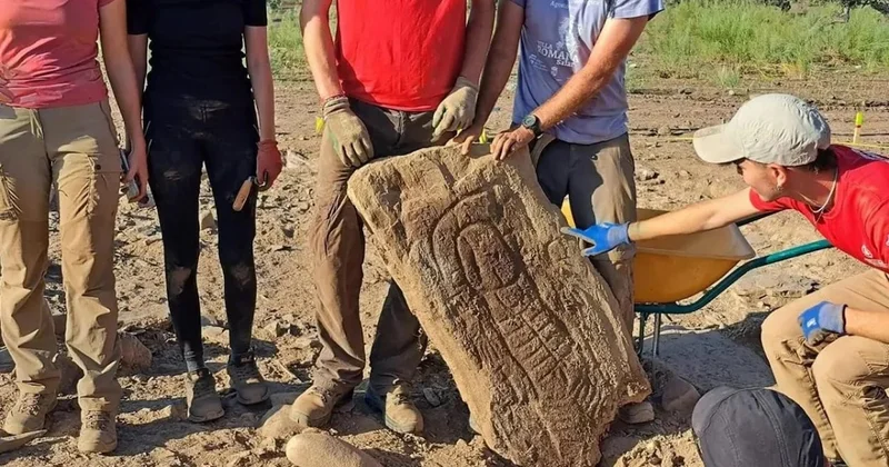 Mezar taşlarının ikinci görevi binlerce yıl sonra anlaşıldı Sözcü Gazetesi