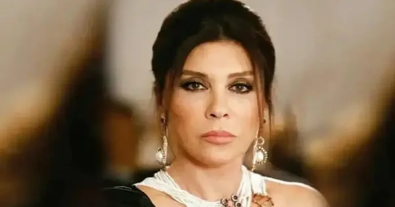 Nebahat Çehre tarzıyla görenleri büyüledi: Büyük bir hataya düşebiliriz diyerek uyardı