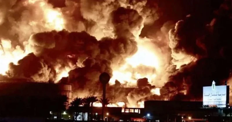 Riyad daki Fabrika Yangını: 16 Bangladeşli İşçi Hayatını Kaybetti