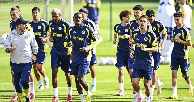 Fenerbahçe de Musaba ve Ederson Sturm Graz maçında yok!