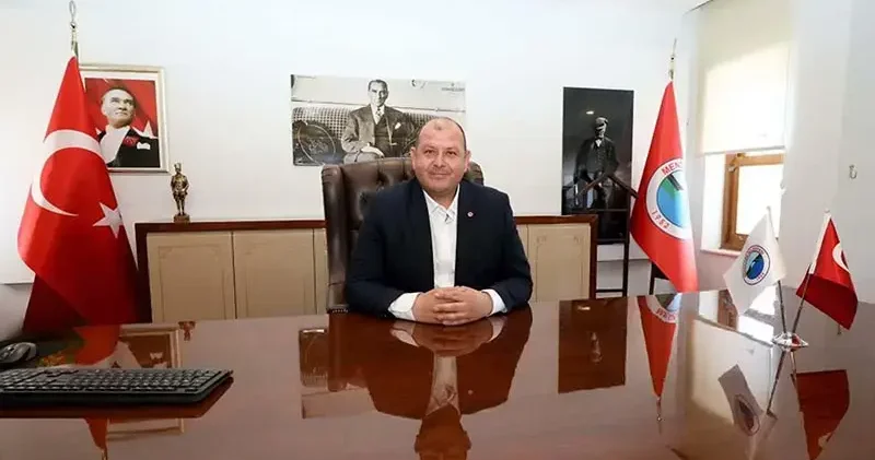 Tutuklanan Menderes Belediye Başkanı Çiçek, CHP ye istifa dilekçesi sundu