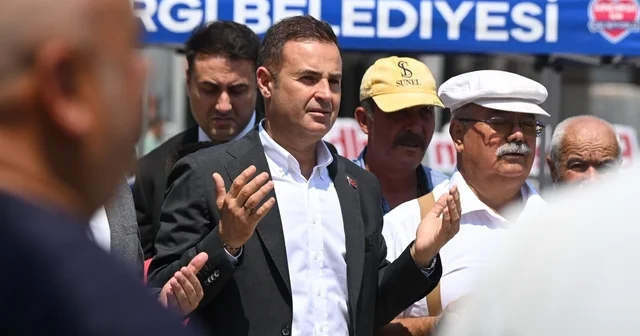 Akın, depremin yıl dönümünde Sındırgı yı unutmadı Akın: Sındırgı yalnız değildir Balıkesir Haberleri Habertürk Yerel Haberler