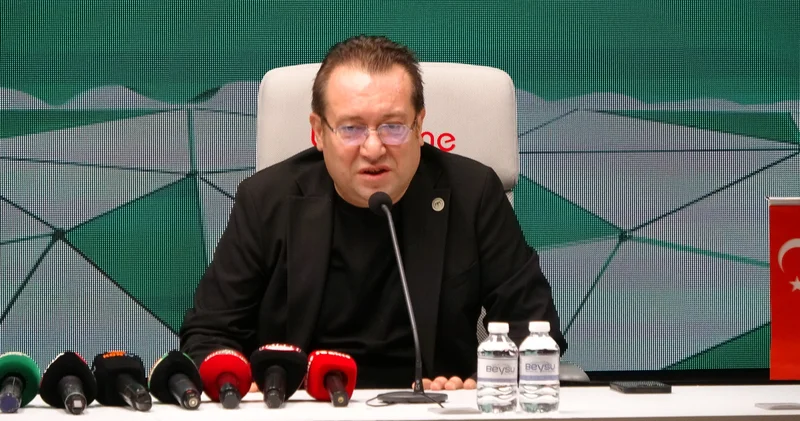 Ali Camgöz: Bir aksilik çıkmazsa Arthur Masuaku yla sözleşme imzalayacağız