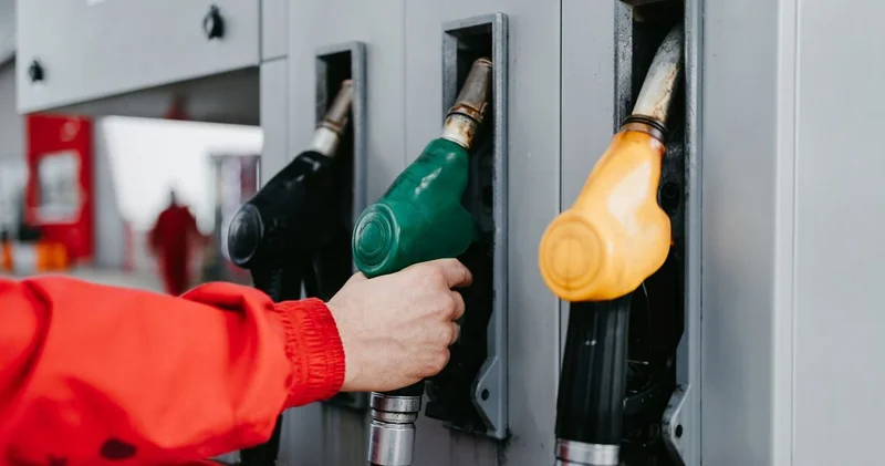 BENZİNE ZAM MI GELİYOR? 10 Ağustos 2026 Akaryakıt zammı sonrası güncel LPG, motorin ve benzin ne kadar olacak?
