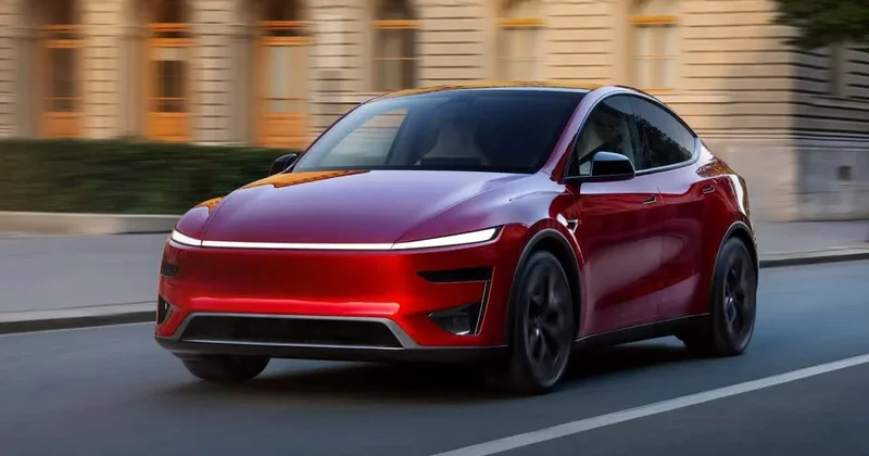 Bakanlık acımadı! Sıfırından daha pahalıya Tesla satan bir galericiye daha ceza!
