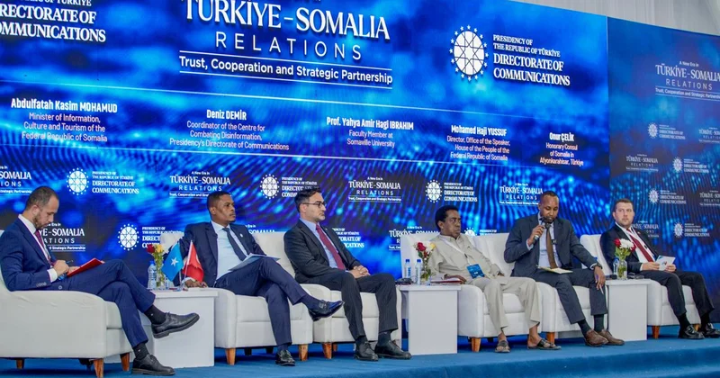 Somali de Türkiye Somali İlişkilerinde Yeni Dönem paneli düzenlendi