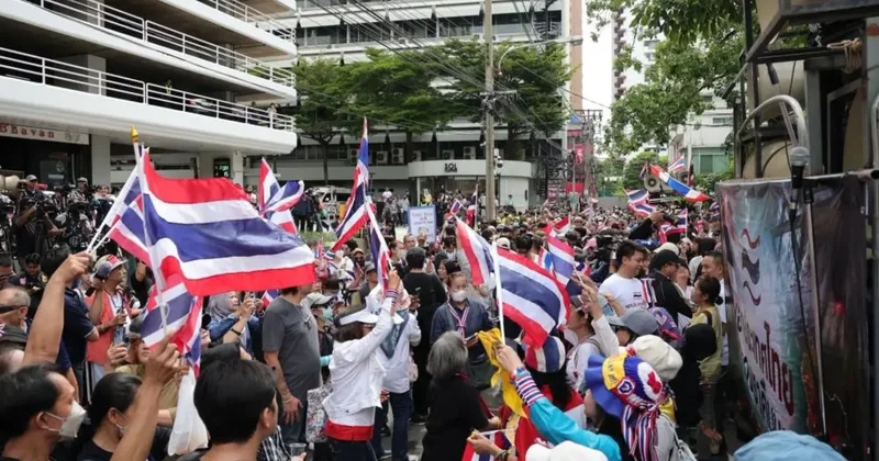 Tayland da İsrail Büyükelçiliği önünde protesto düzenlendi