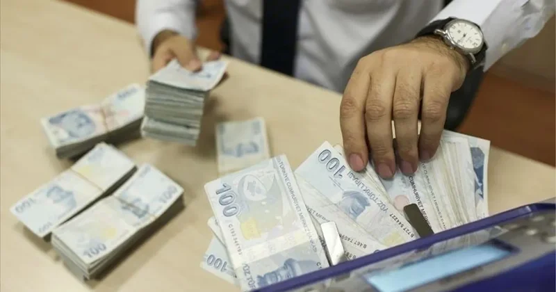 Bankacılık sektörünün mevduatı azaldı