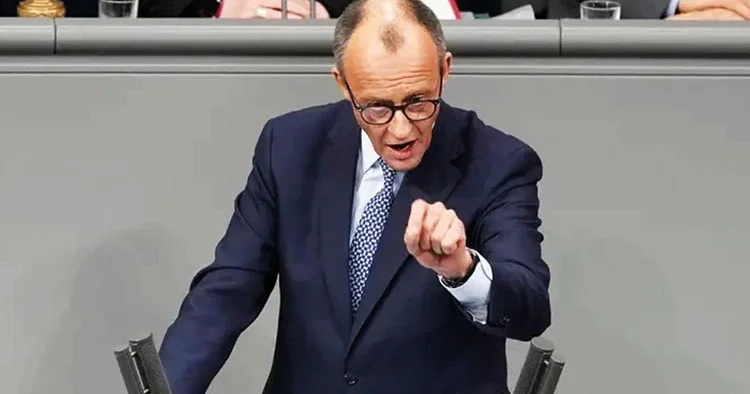 Merz’den AfD’ye “etnik temizlik” suçlaması