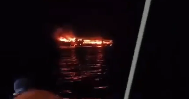 Filipinler de açık denizde alev alev can pazarı! 5 ölü 87 kayıp! Sözcü Gazetesi