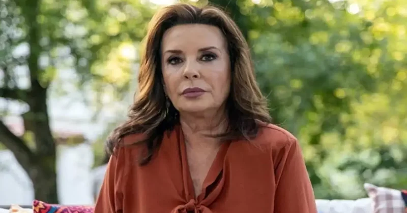 Perihan Savaş’tan 80’ler akımına nostaljik gönderme: Alın size gerçek 80’ler