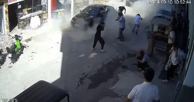 Konya da iş yerinde patlama anı kamerada