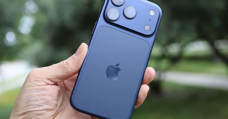 Apple dan lansman sonrası sürpriz karar! Eski iPhone lara zam geldi